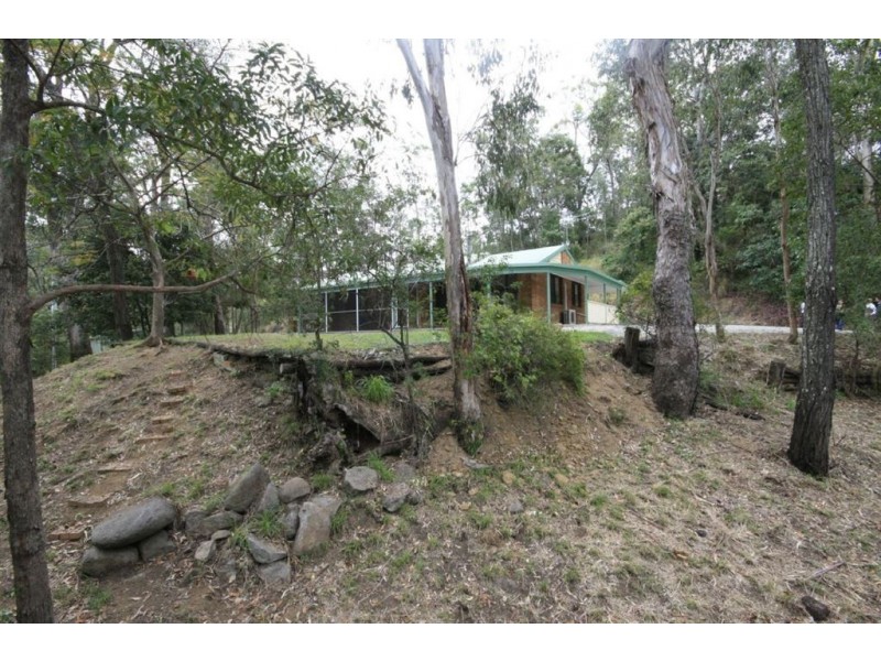 20 Nullamanna Road, Camp Mountain QLD 4520