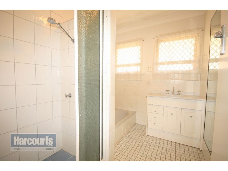 105 Kirby Road, Aspley QLD 4034