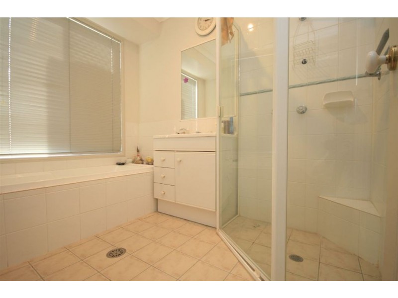 5 Country Club Close, Carseldine QLD 4034