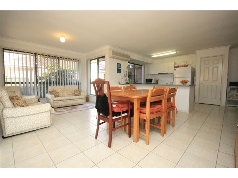 5 Country Club Close, Carseldine QLD 4034