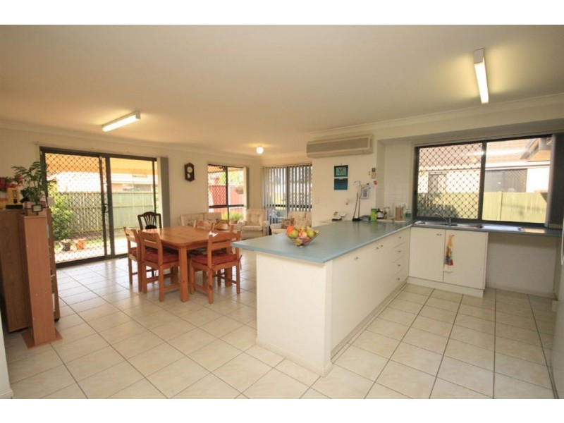 5 Country Club Close, Carseldine QLD 4034