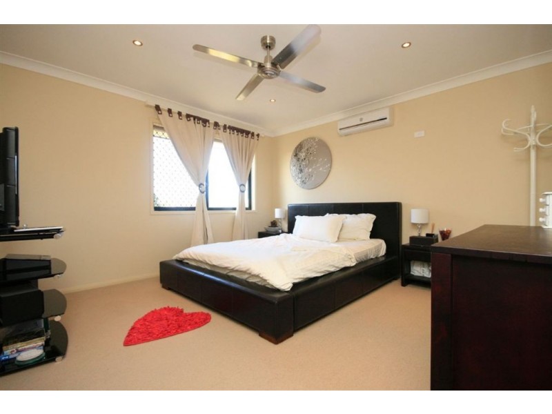 57 Caribou Crescent, Fitzgibbon QLD 4018