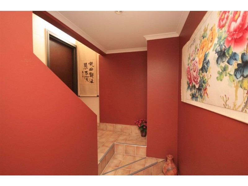 272 Rode Rd, Wavell Heights QLD 4012