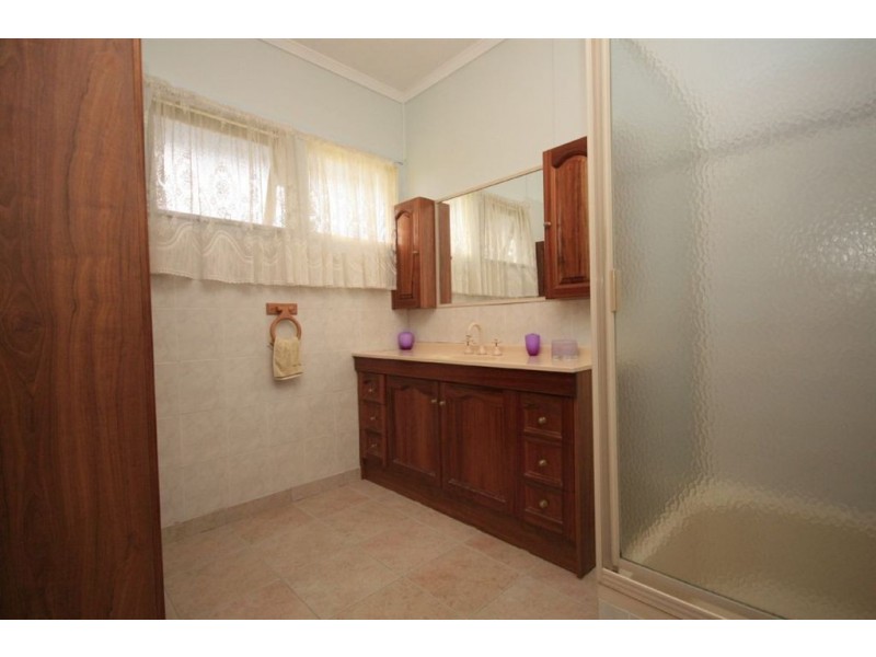 10 Bernoth Street, Aspley QLD 4034