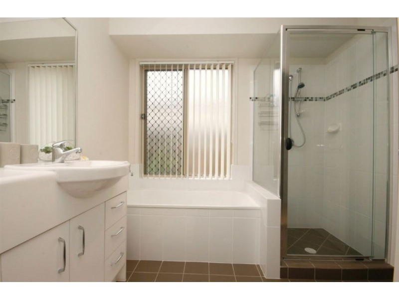 7 Yamba Close, Fitzgibbon QLD 4018