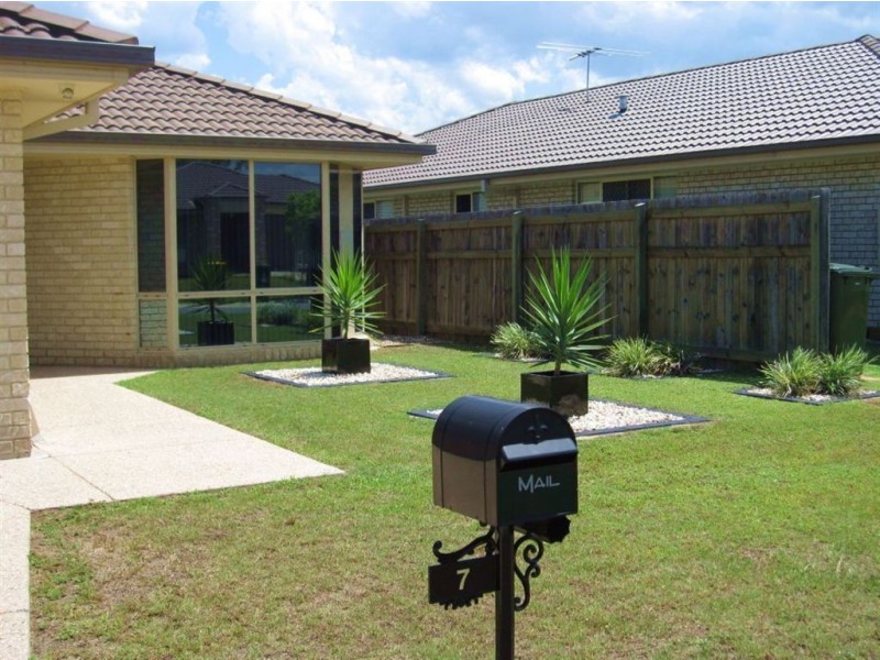 7 Yamba Close, Fitzgibbon QLD 4018