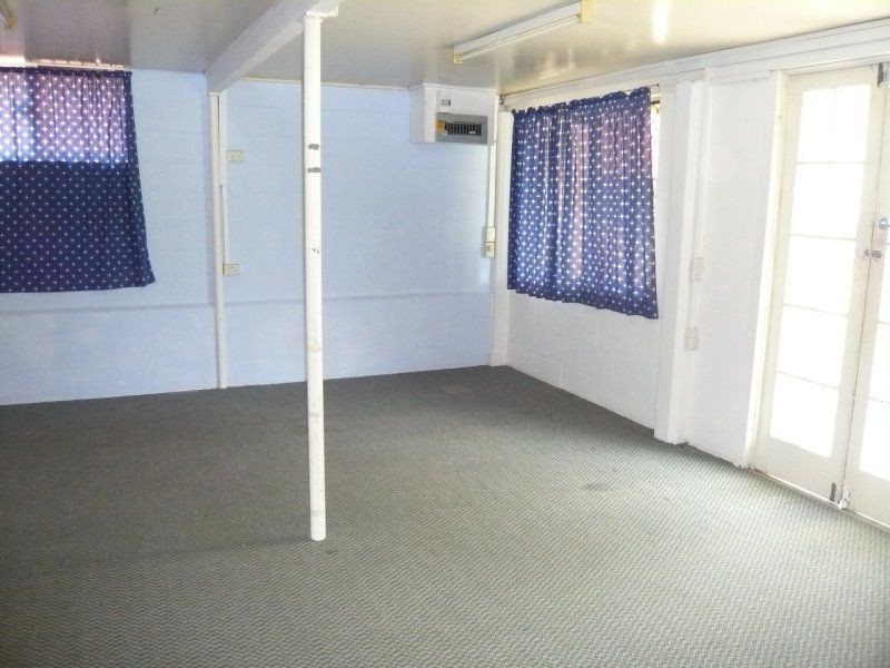 5 Karen street, Aspley QLD 4034