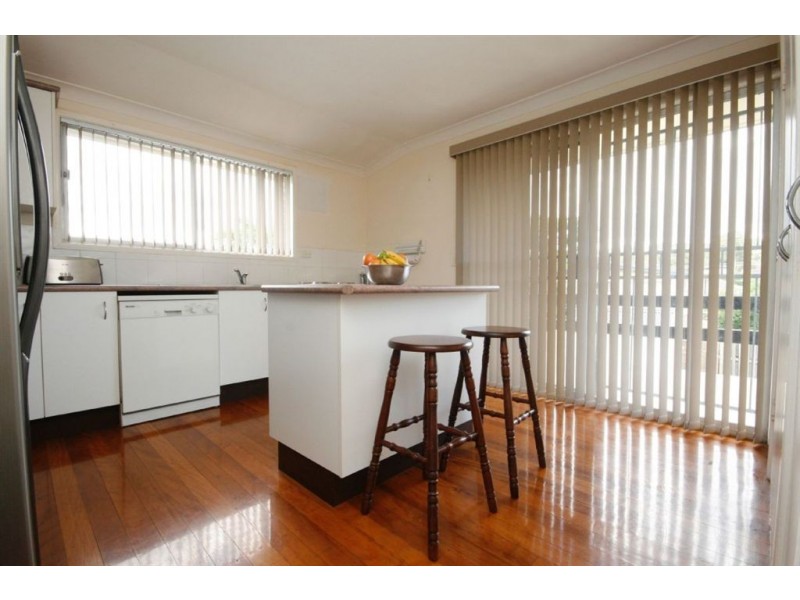 22 Carrama Cres, Ferny Hills QLD 4055