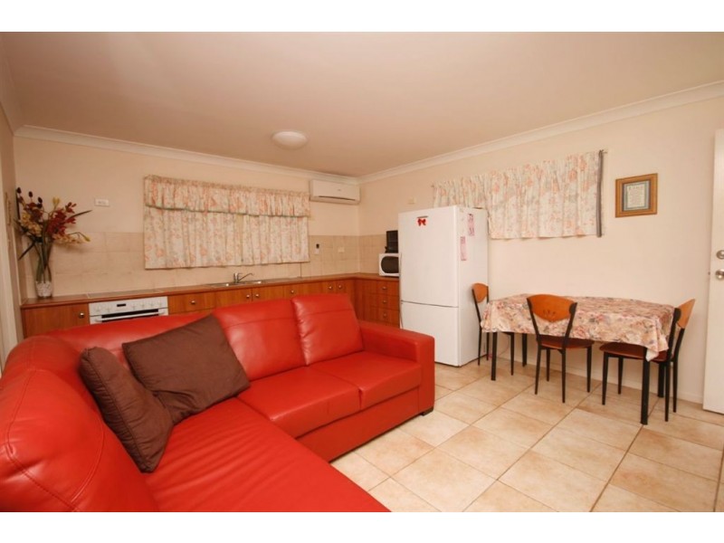 22 Carrama Cres, Ferny Hills QLD 4055