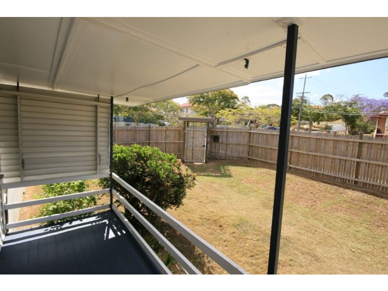 50 Thuruna St, Stafford QLD 4053