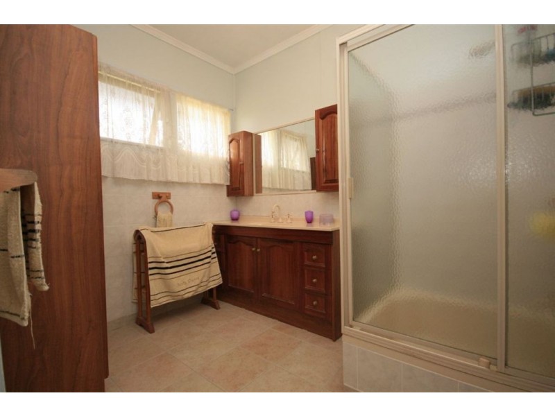 10 Bernoth Street, Aspley QLD 4034