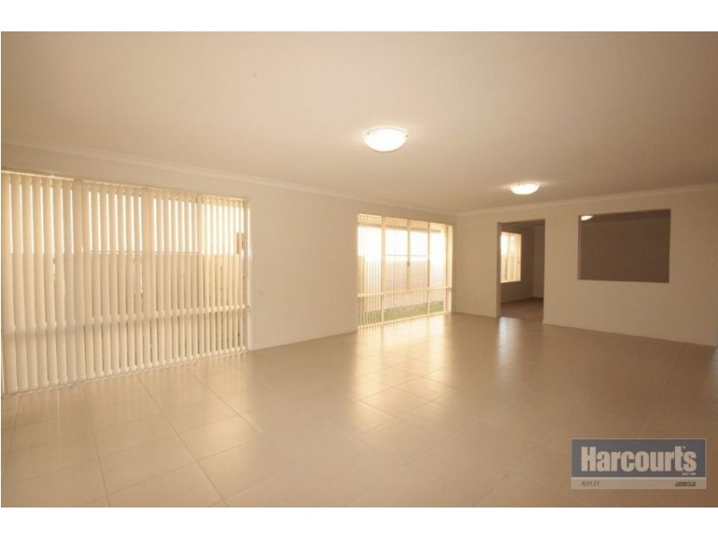 51 Odense Street, Fitzgibbon QLD 4018