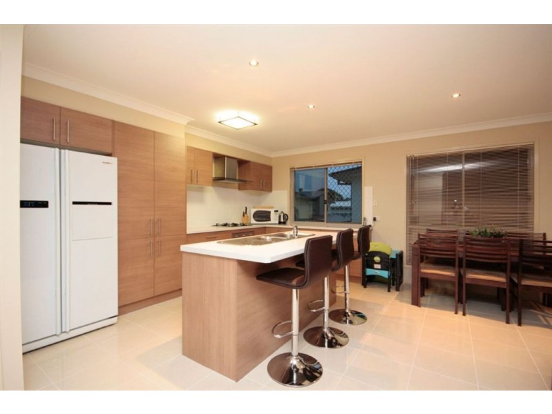 24 Caribou Cr, Fitzgibbon QLD 4018