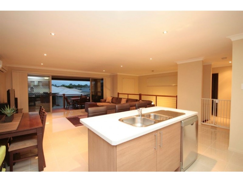 24 Caribou Cr, Fitzgibbon QLD 4018