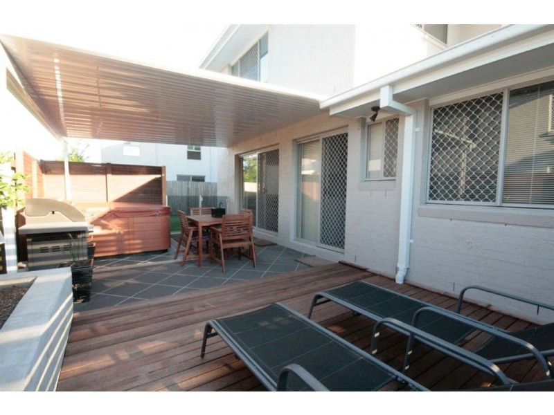 24 Caribou Cr, Fitzgibbon QLD 4018