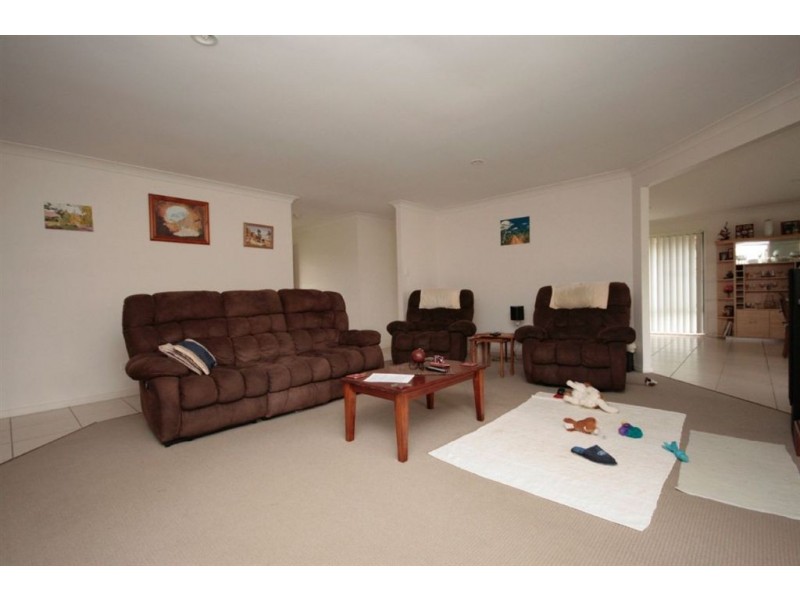 13 Redwood Road, Morayfield QLD 4506