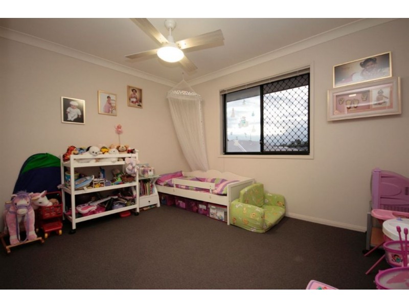 62 Caribou Cr, Fitzgibbon QLD 4018