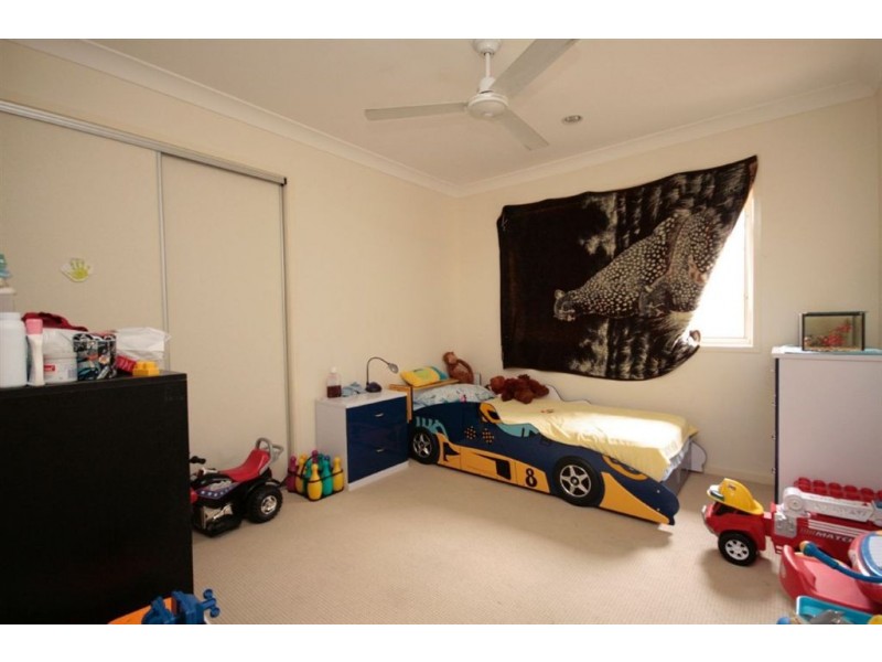 6 Eeles Drive, Morayfield QLD 4506