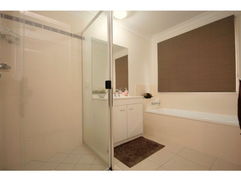 7 MacLean Close, Fitzgibbon QLD 4018