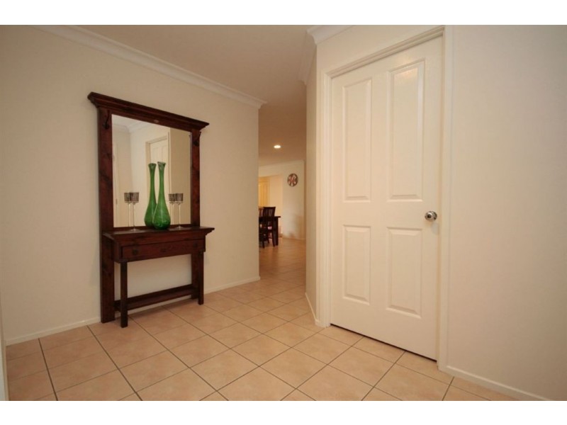 4 Regent Close, Taigum QLD 4018