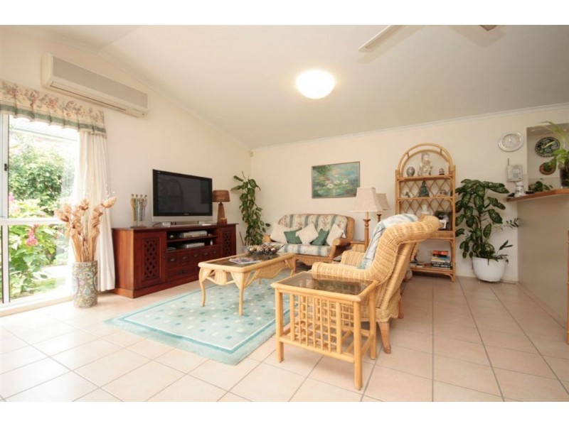 2 Grey Gum Close, Bridgeman Downs QLD 4035