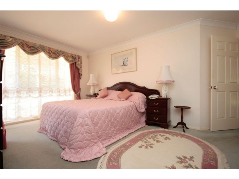 2 Grey Gum Close, Bridgeman Downs QLD 4035