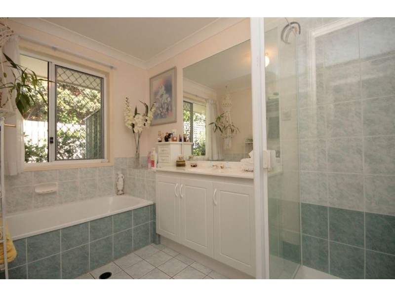 2 Grey Gum Close, Bridgeman Downs QLD 4035