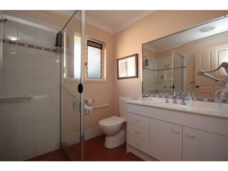 26 Kesteven St, Albany Creek QLD 4035