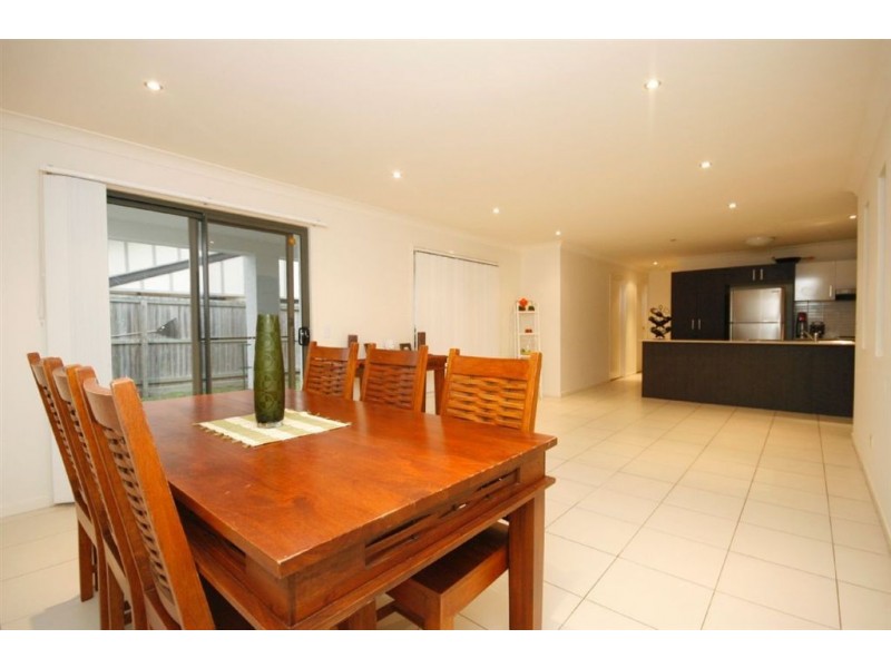 18 Odense Street, Fitzgibbon QLD 4018