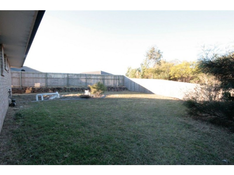 79 Fernbrook Drive, Morayfield QLD 4506