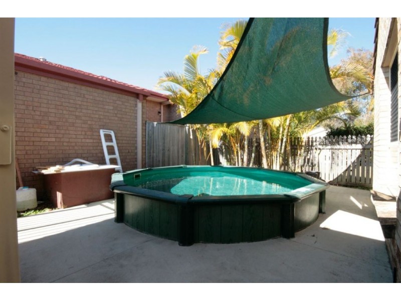 45 Azalea Cr, Fitzgibbon QLD 4018