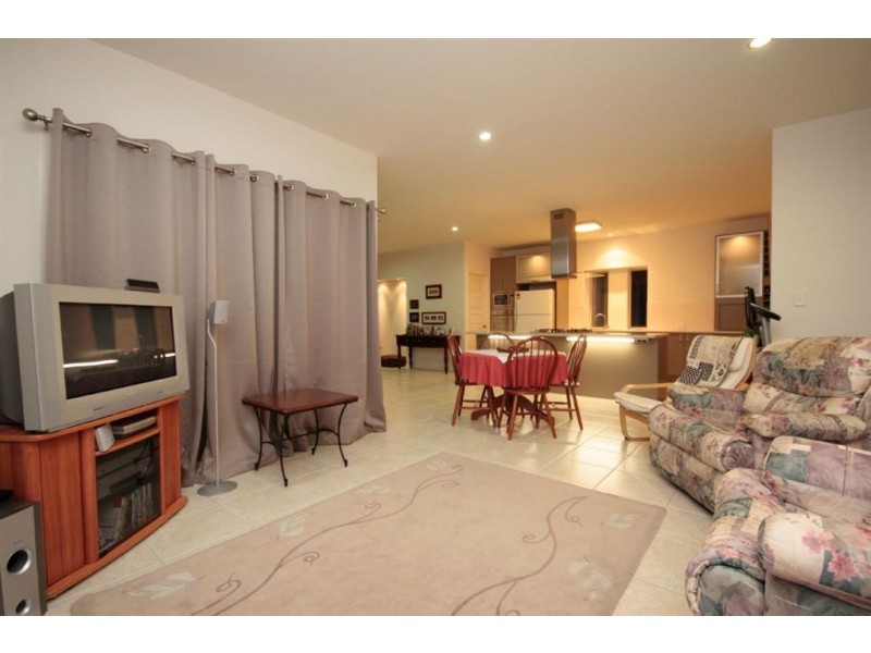 41 Raynbird Place, Carseldine QLD 4034