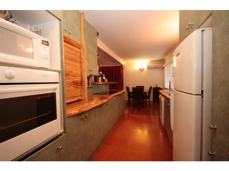 15 Sandra Street, Geebung QLD 4034