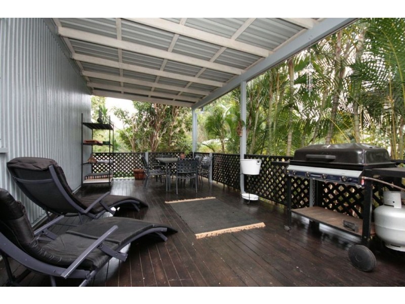 15 Sandra Street, Geebung QLD 4034