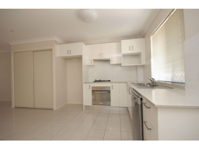 4/5 Western Avenue, Chermside QLD 4032