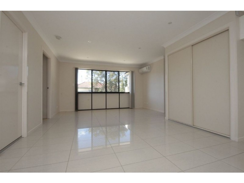 4/5 Western Avenue, Chermside QLD 4032