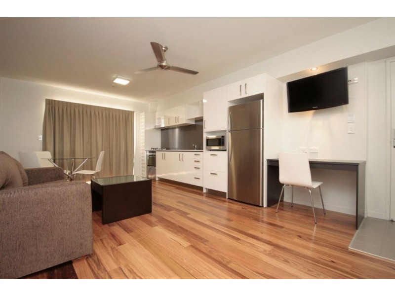 18/547 Rode Road, Chermside QLD 4032