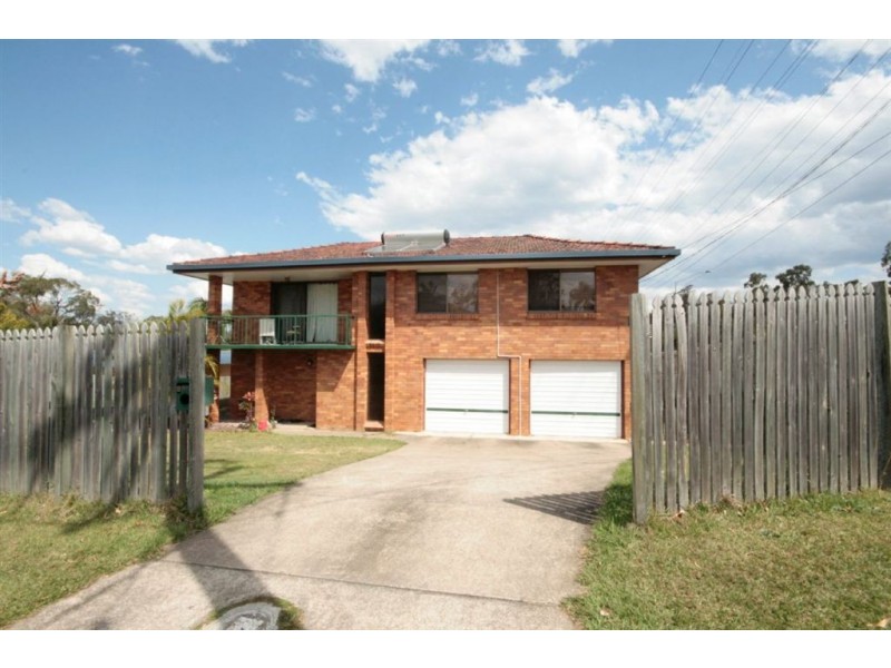 2 Folkstone Av, Albany Creek QLD 4035