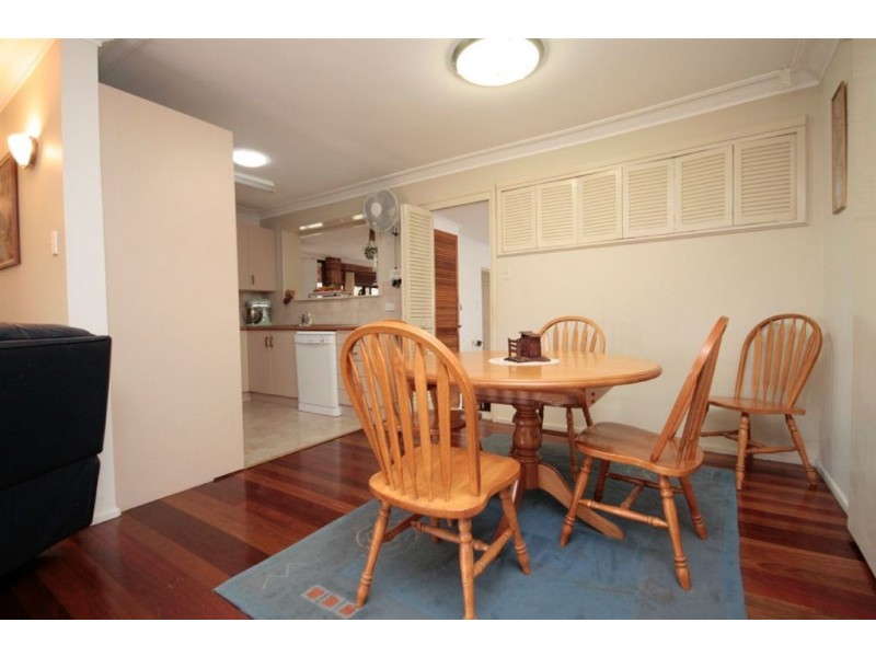 8 Dumaurier Street, Chermside QLD 4032