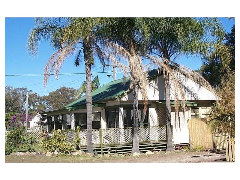 81 Esplanade North, Deception Bay QLD 4508