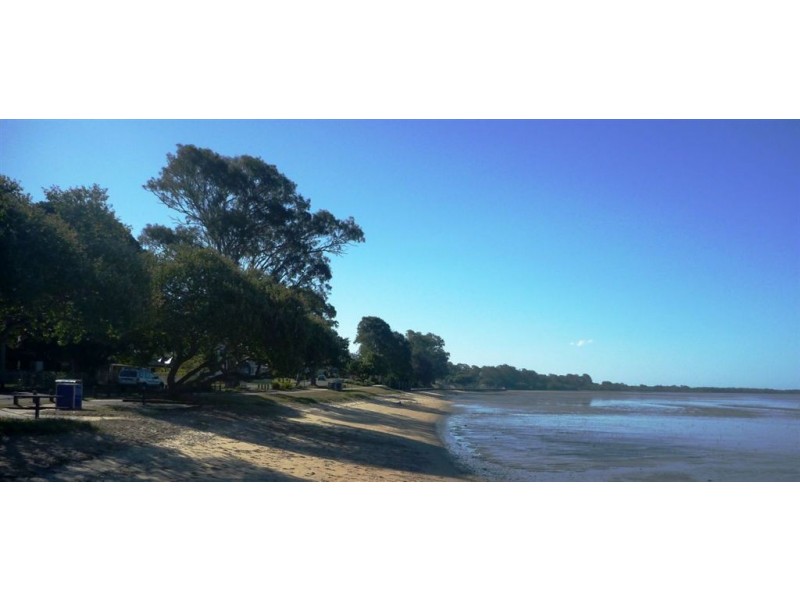 81 Esplanade North, Deception Bay QLD 4508