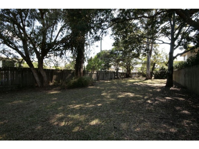 81 Esplanade North, Deception Bay QLD 4508