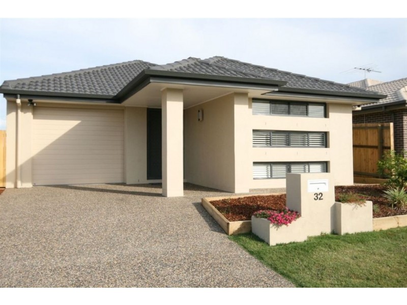 32 Nutmeg Drive, Griffin QLD 4503