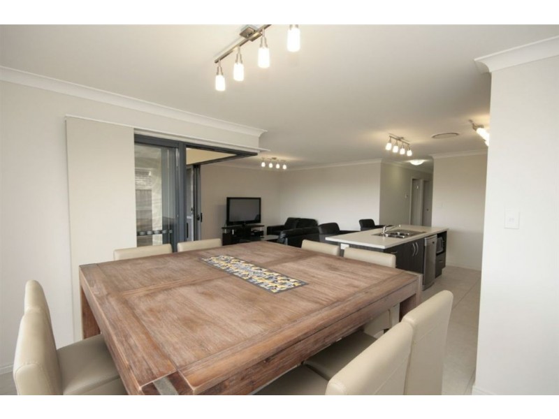 32 Nutmeg Drive, Griffin QLD 4503