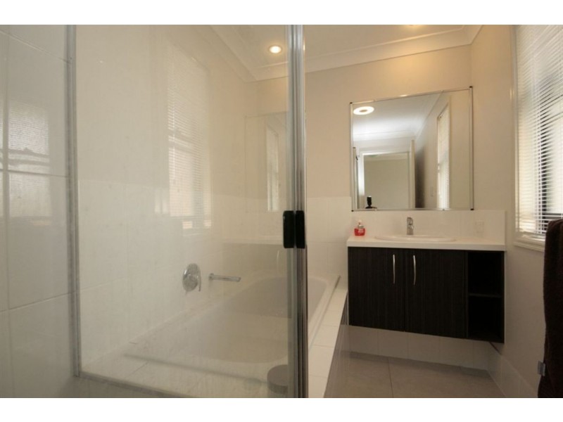 32 Nutmeg Drive, Griffin QLD 4503