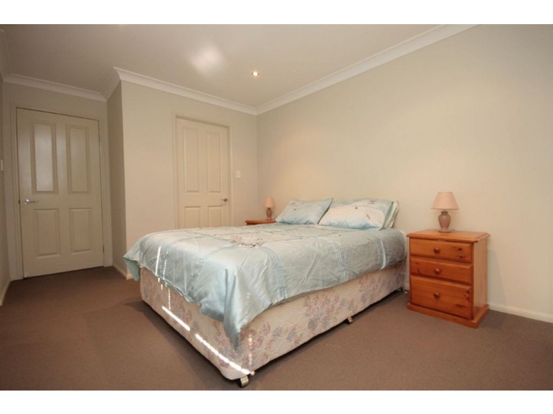 73 Caribou Cr, Fitzgibbon QLD 4018