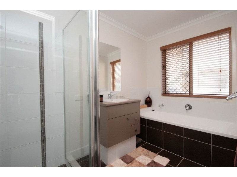 5 Odense Street, Fitzgibbon QLD 4018