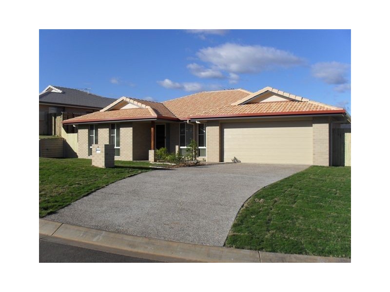 4 Apache Street, Dakabin QLD 4503