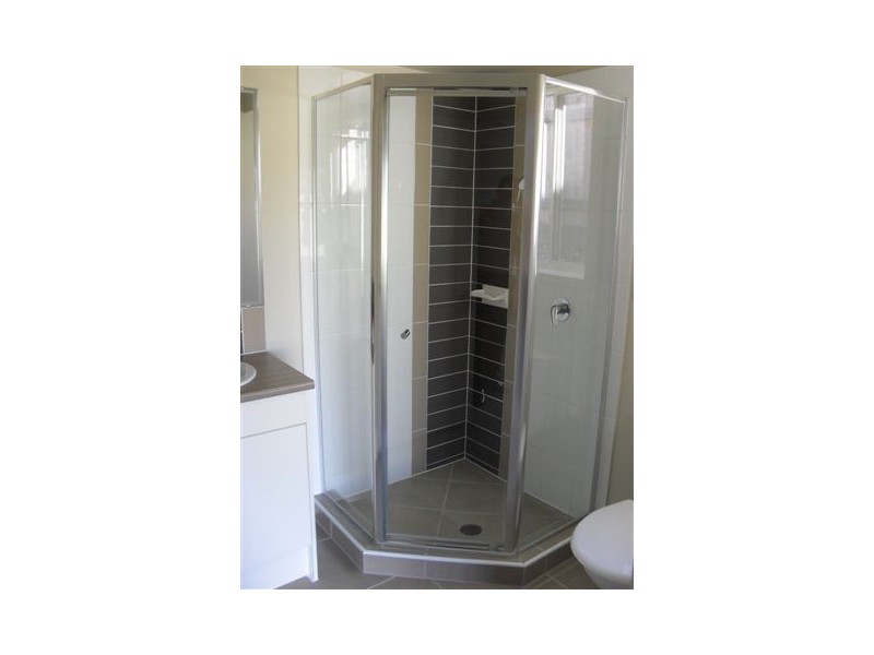 4 Apache Street, Dakabin QLD 4503