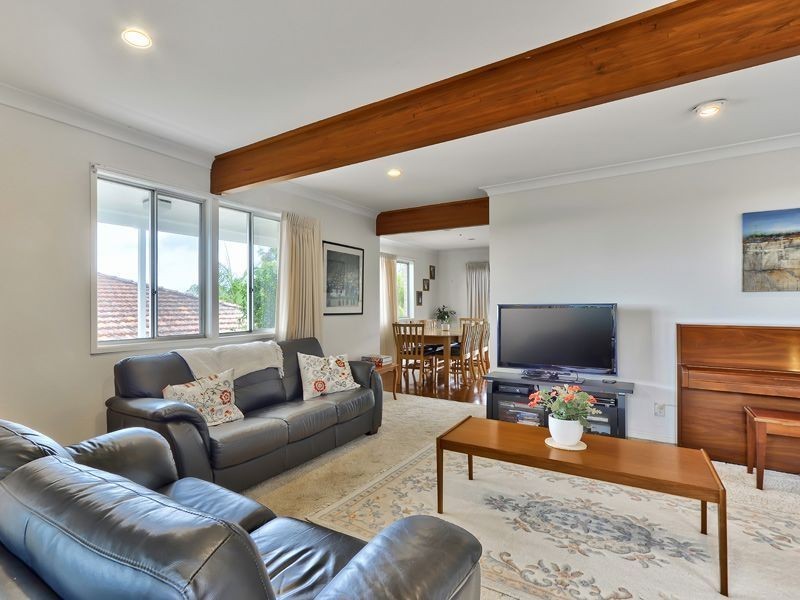 22 Kanofski Street, Chermside West QLD 4032